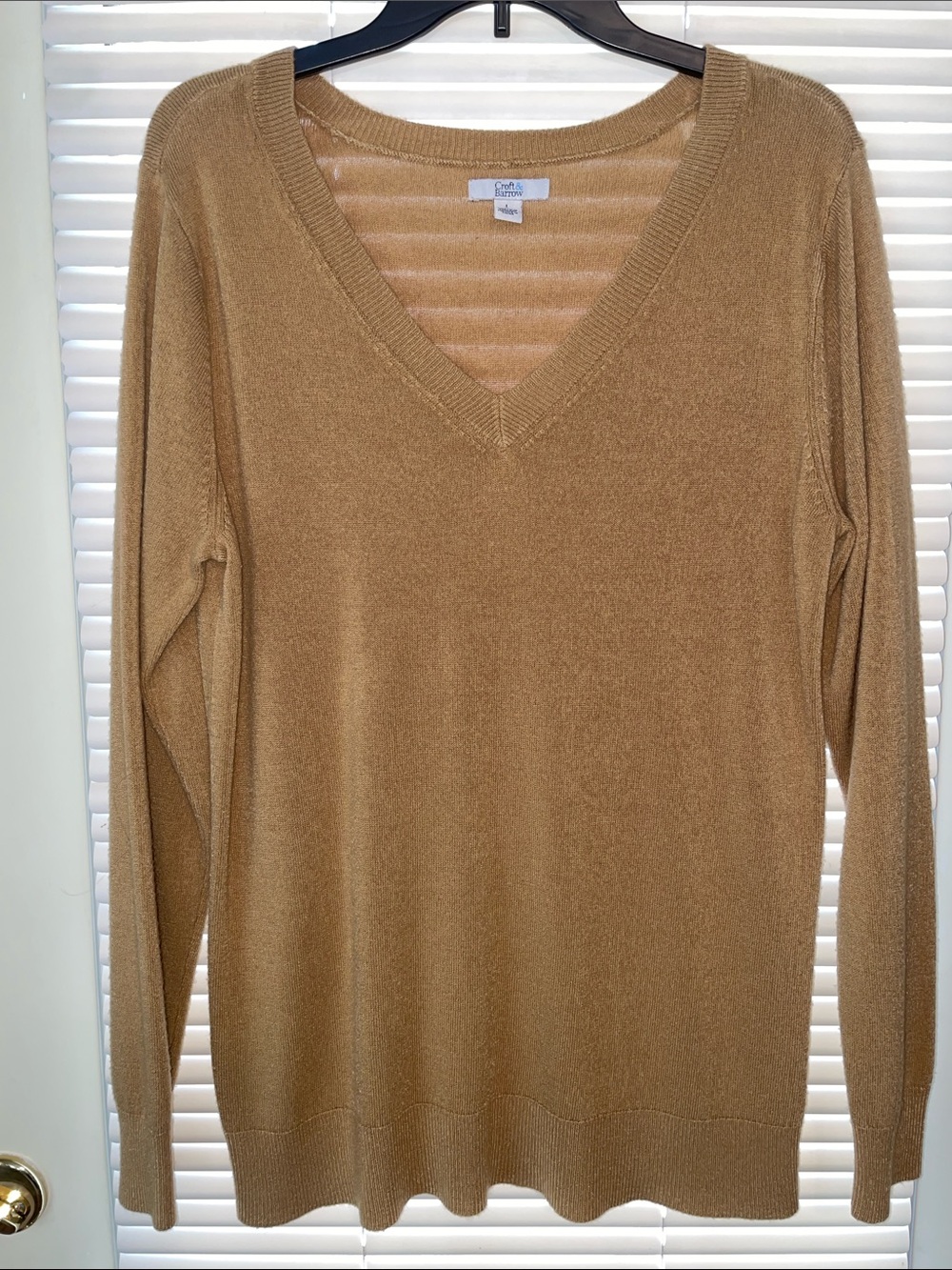 croft & barrow Tan V-Neck Sweater